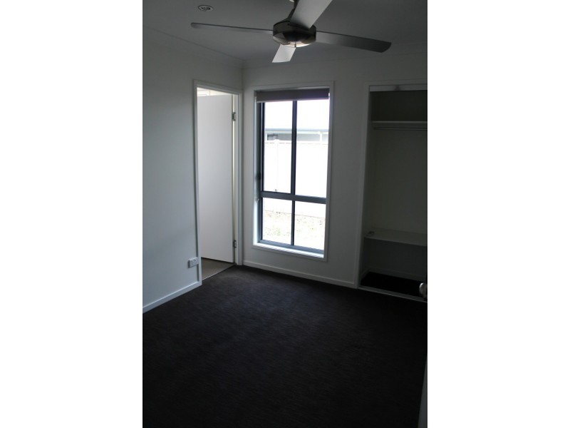 13 Singleton Court, Emerald QLD 4720