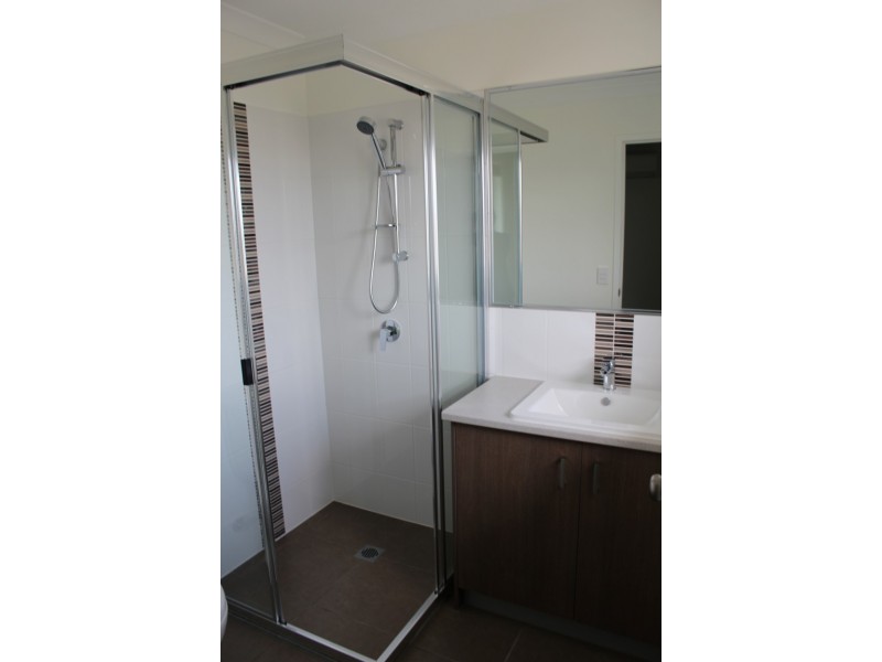 13 Singleton Court, Emerald QLD 4720