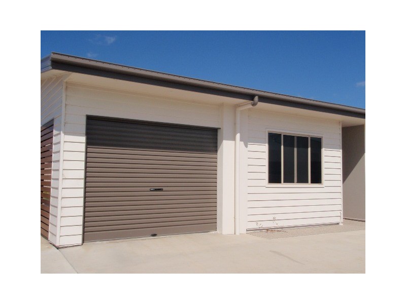 1/17 Mooney Crescent, Emerald QLD 4720