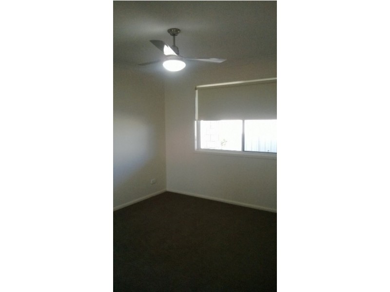 5/44 Lakeside Drive, Emerald QLD 4720