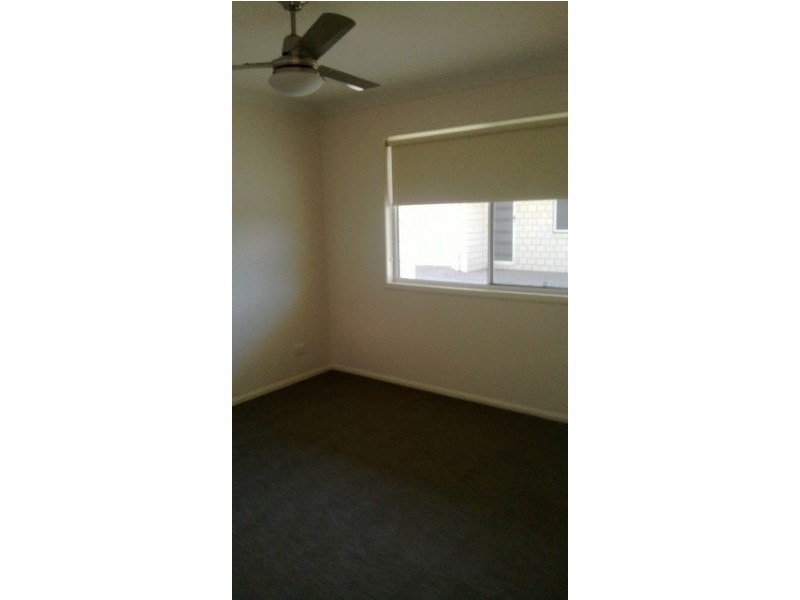 5/44 Lakeside Drive, Emerald QLD 4720