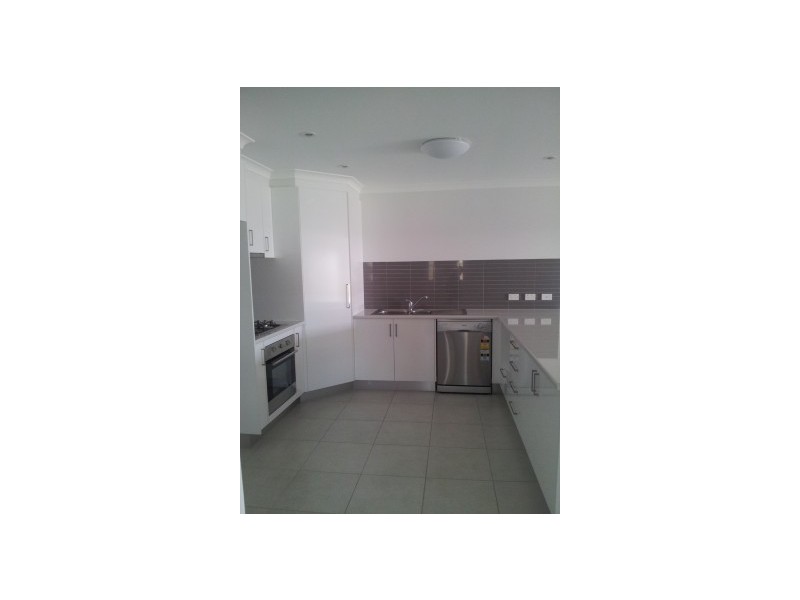 Unit 2/7 Calderwood St, Emerald QLD 4720
