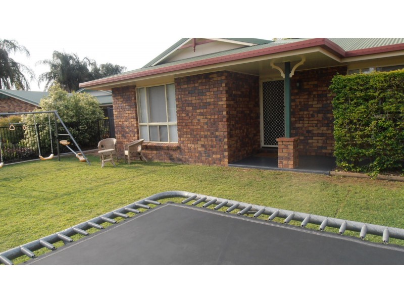 48 Bonython Drive, Emerald QLD 4720