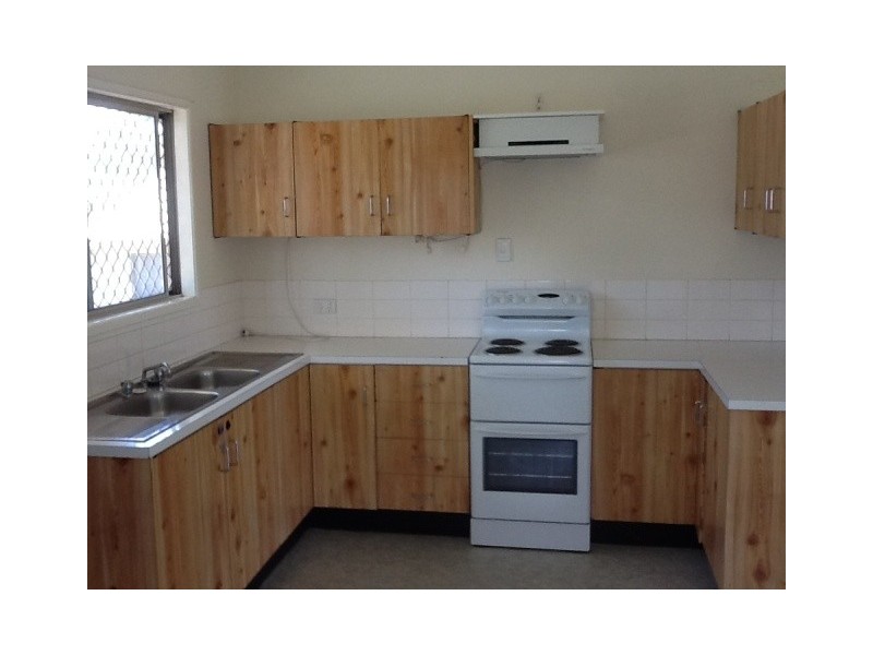 116 Harris Street, Emerald QLD 4720