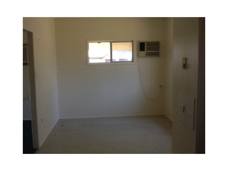 116 Harris Street, Emerald QLD 4720