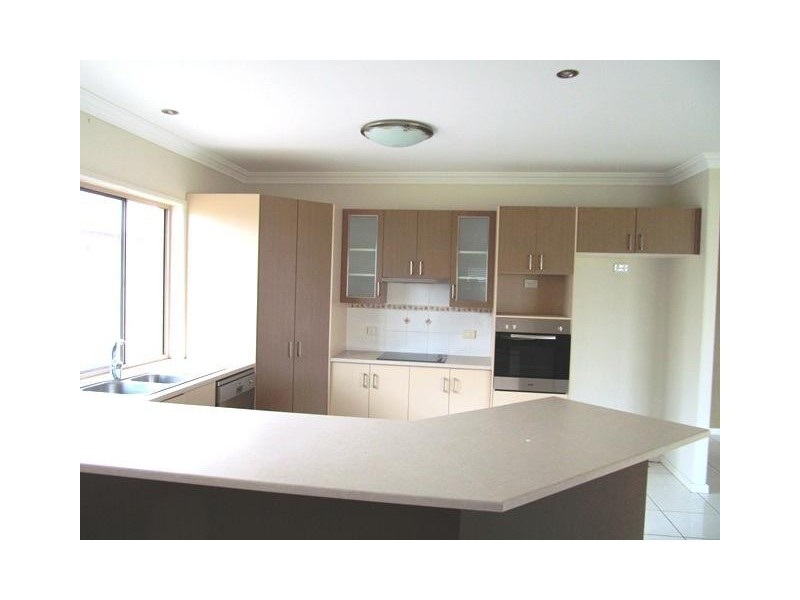 37 Mayfair Drive, Emerald QLD 4720