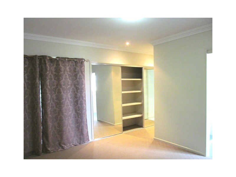 37 Mayfair Drive, Emerald QLD 4720