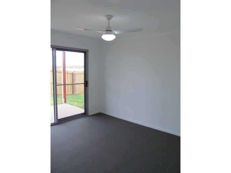 13/8 Hillcrest Street, Emerald QLD 4720