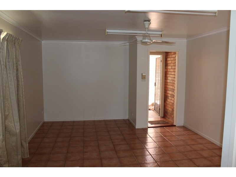 3/30 Diamond Avenue, Emerald QLD 4720