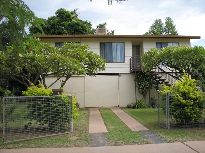 53 Roberts Street, Emerald QLD 4720