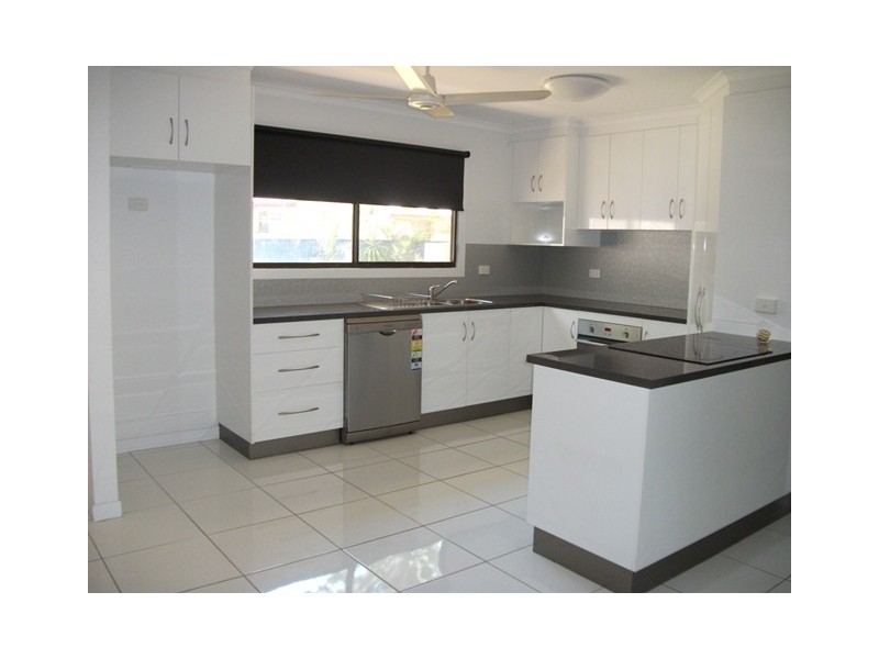 21 Morse Street, Emerald QLD 4720