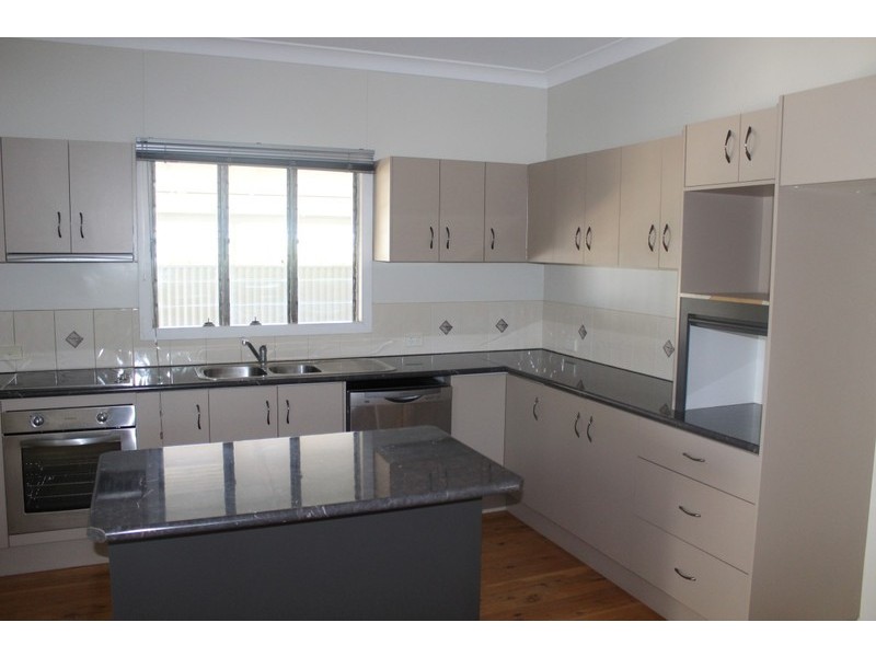 73 Opal, Emerald QLD 4720
