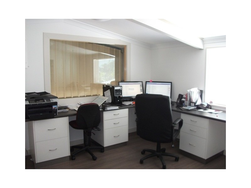3 Cook Close, Emerald QLD 4720