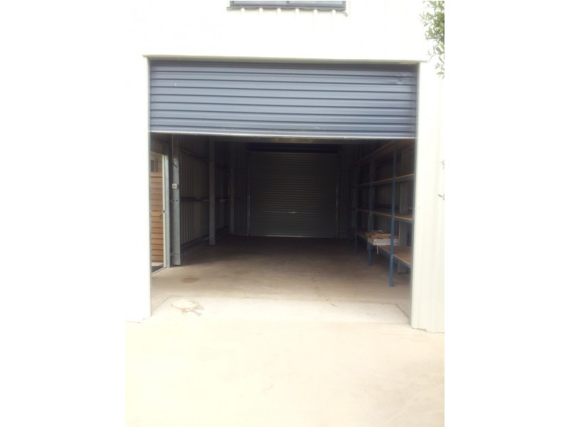 3 Cook Close, Emerald QLD 4720