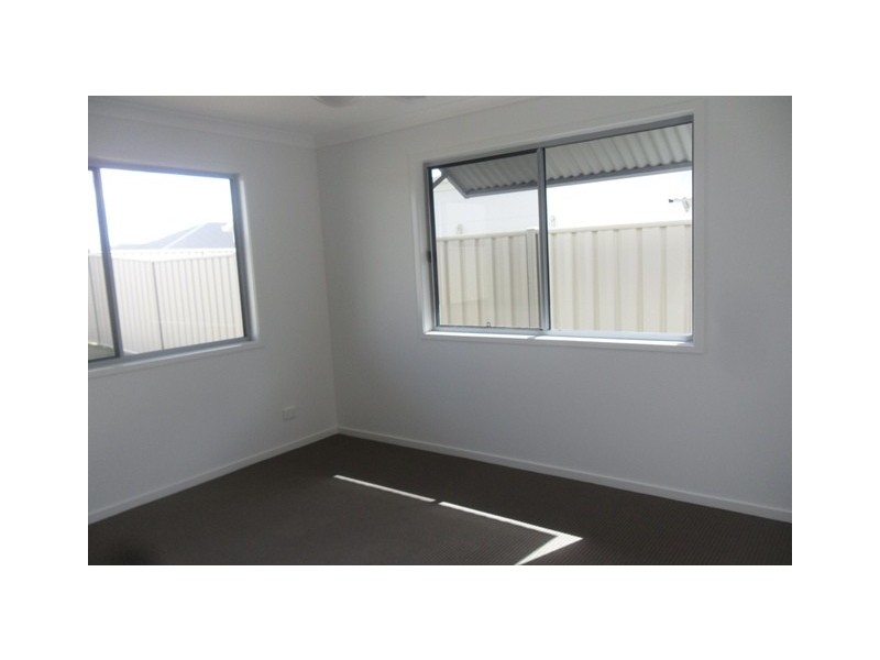 1/3 Parkway Street, Emerald QLD 4720