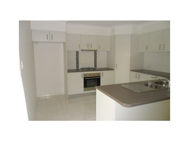 154 Opal Street, Emerald QLD 4720