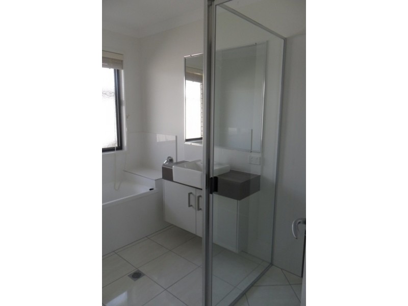 154 Opal Street, Emerald QLD 4720