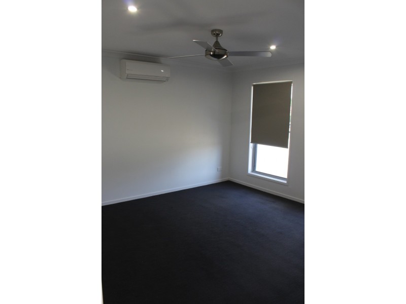 87 Loch Street, Emerald QLD 4720