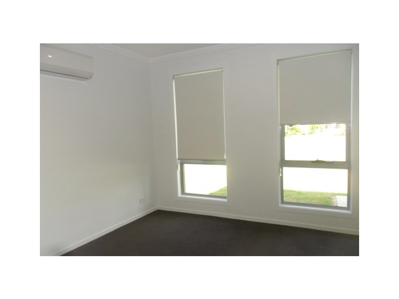 85 Loch Street, Emerald QLD 4720