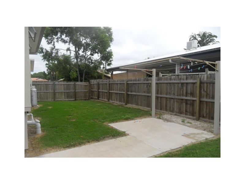 12 Lilly Close, Emerald QLD 4720