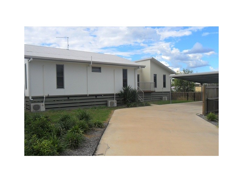 9 Lilly Close, Emerald QLD 4720