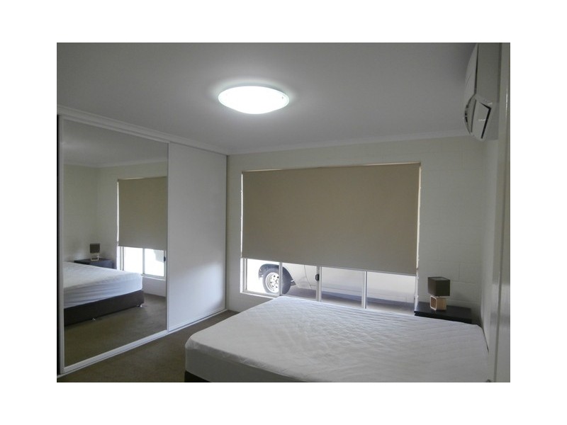 1/237 Borilla Street, Emerald QLD 4720