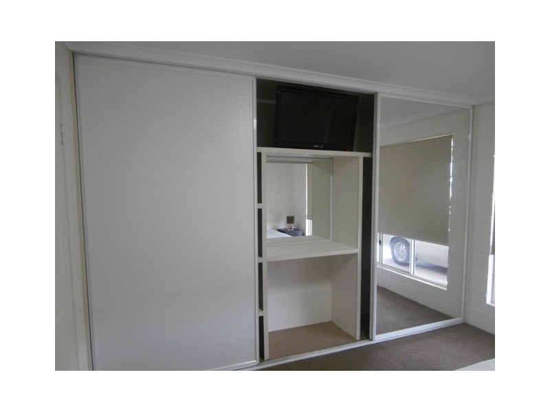 1/237 Borilla Street, Emerald QLD 4720