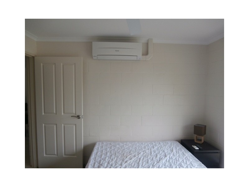 1/237 Borilla Street, Emerald QLD 4720