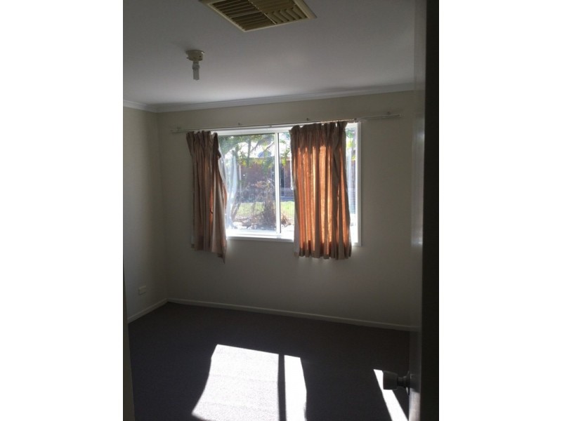 3 Fern Court, Emerald QLD 4720