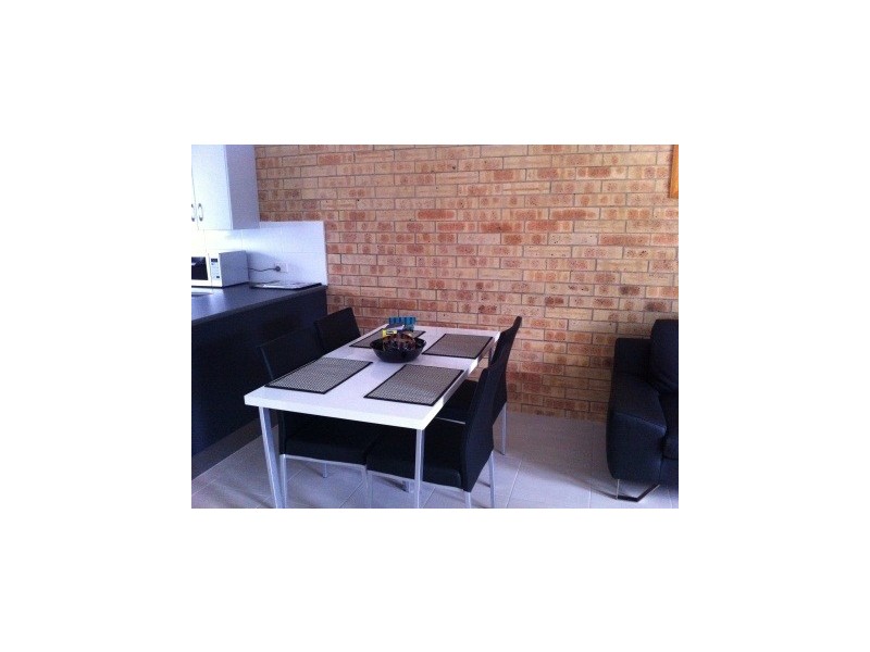 1/40 Dawn Crescent, Emerald QLD 4720