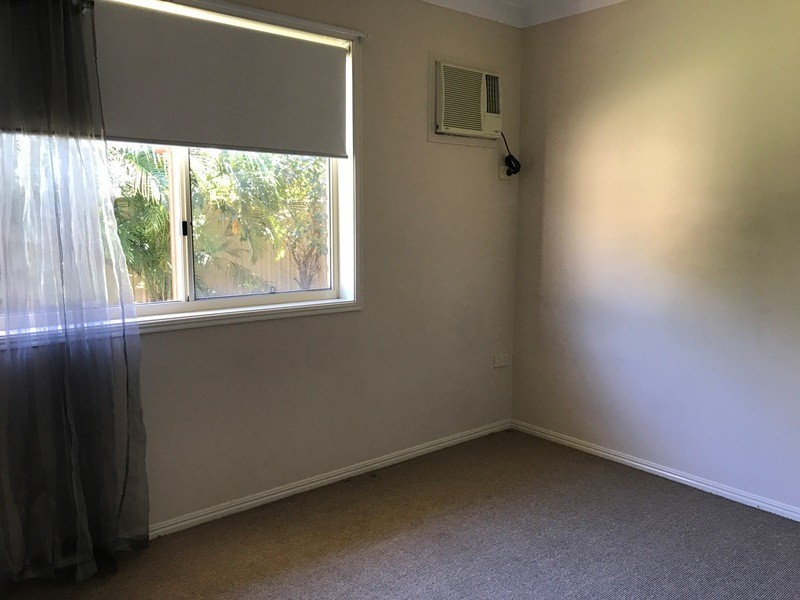 25 Esmond Street, Emerald QLD 4720