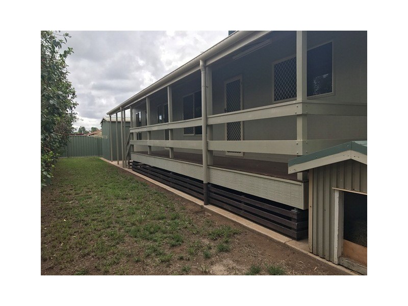 10 Clark Drive, Emerald QLD 4720