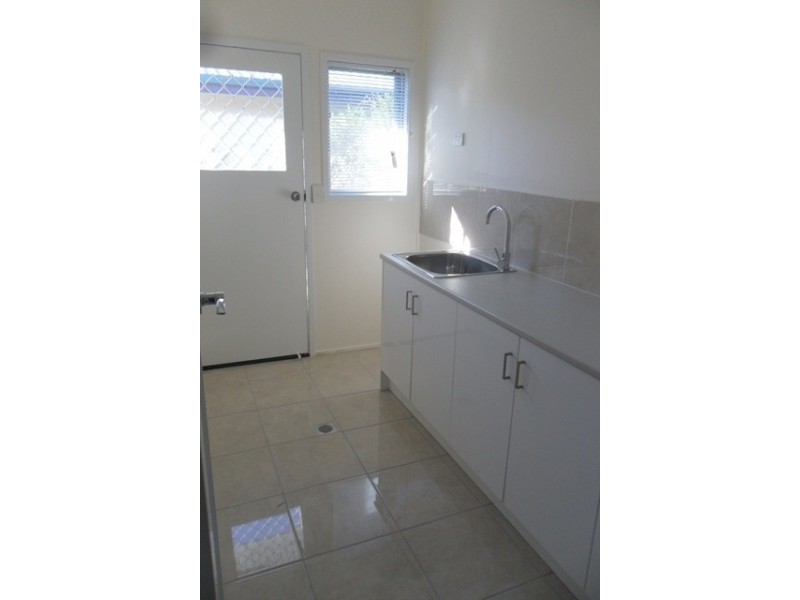 25 Centenary Drive, Emerald QLD 4720