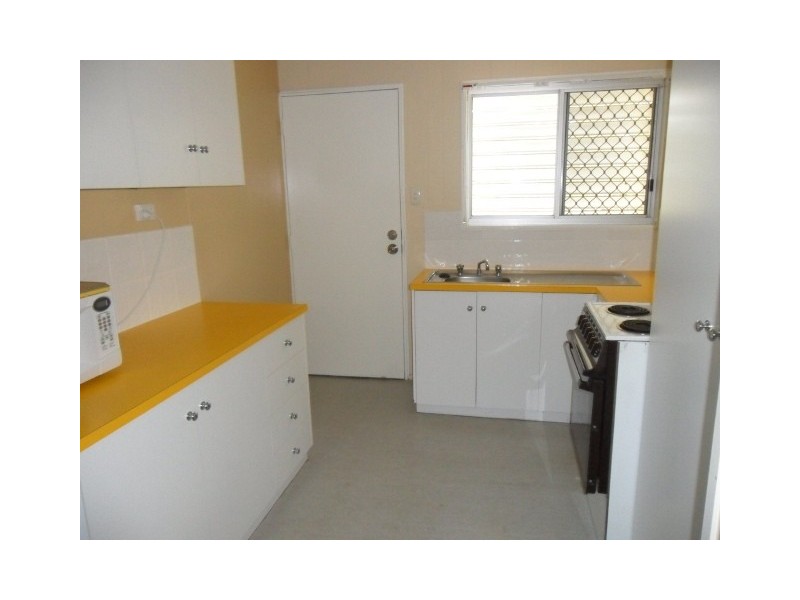 1B Diamond Avenue, Emerald QLD 4720