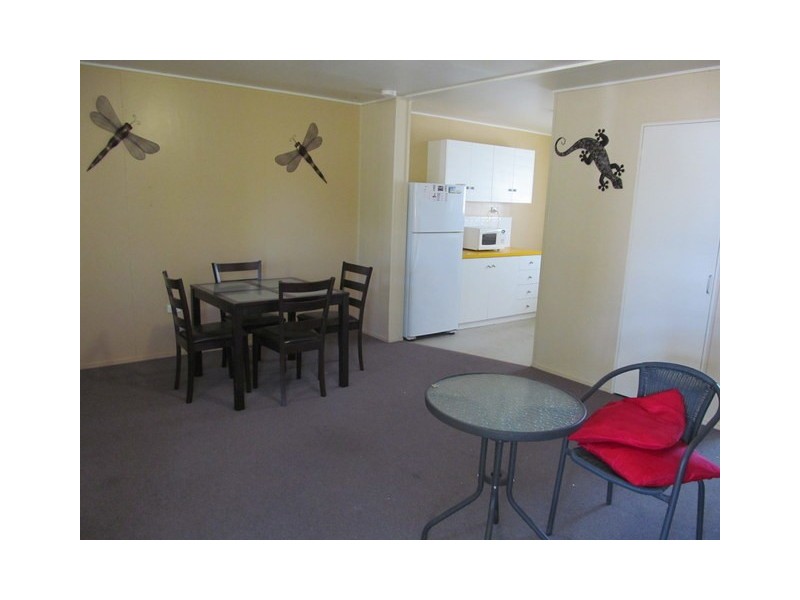 1B Diamond Avenue, Emerald QLD 4720