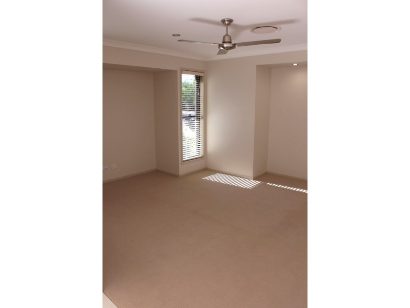 164 Opal Street, Emerald QLD 4720
