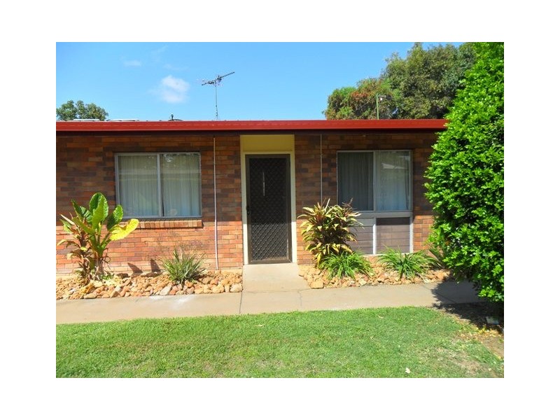 4/30 Diamond Avenue, Emerald QLD 4720