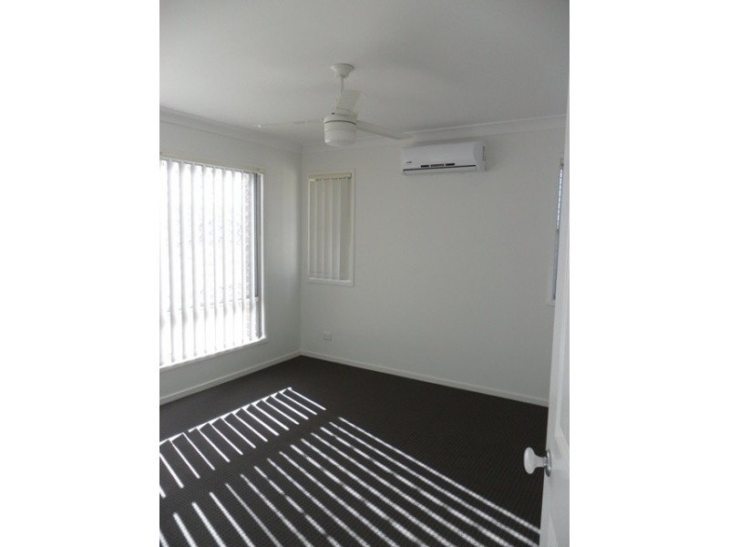 5 Lightening Street, Emerald QLD 4720