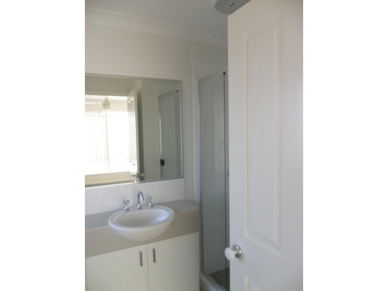 5 Lightening Street, Emerald QLD 4720