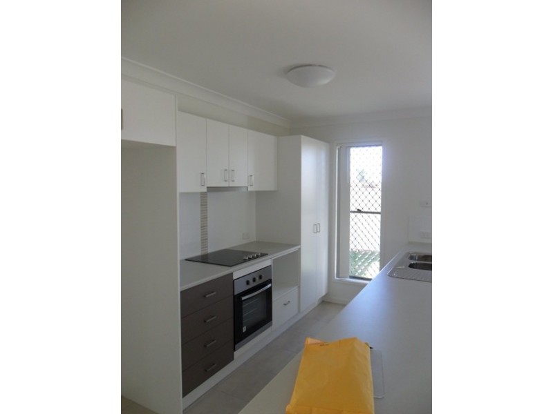 5 Lightening Street, Emerald QLD 4720