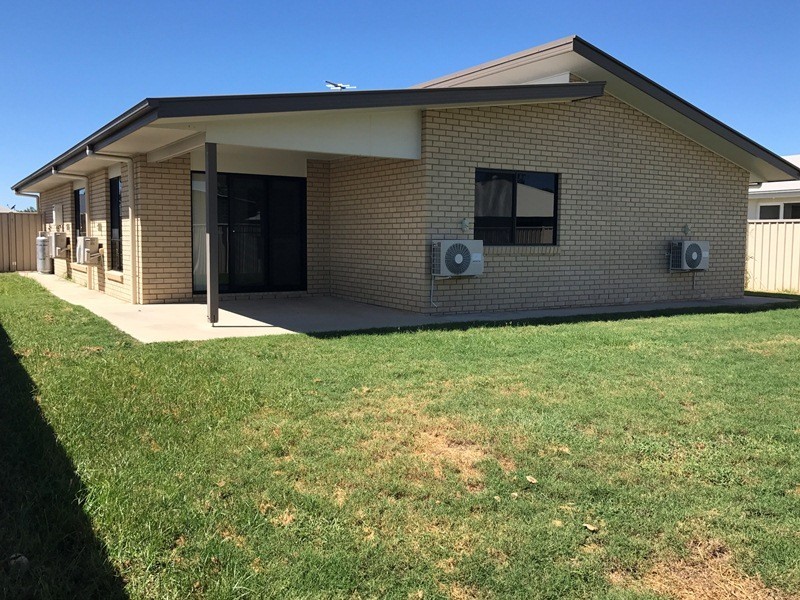 6 Jade Street, Emerald QLD 4720