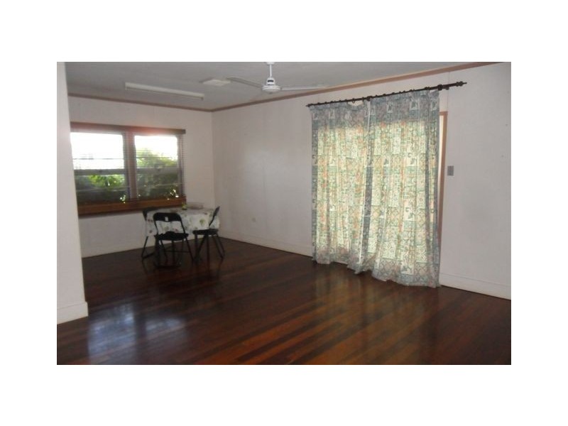 7 Harris Street, Emerald QLD 4720