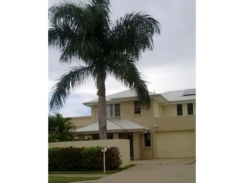 3/13 Mayfair Drive, Emerald QLD 4720