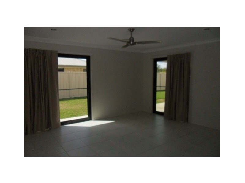 152 Opal Street, Emerald QLD 4720