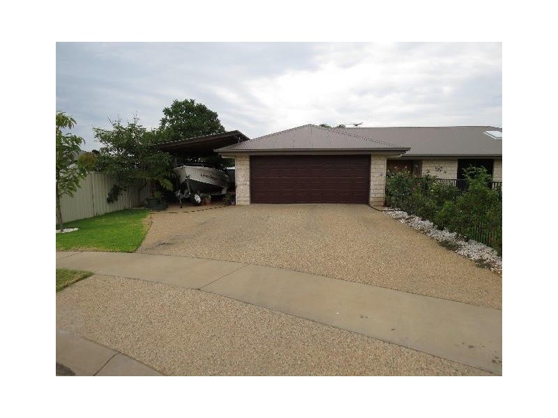 10 Morgan Place, Emerald QLD 4720