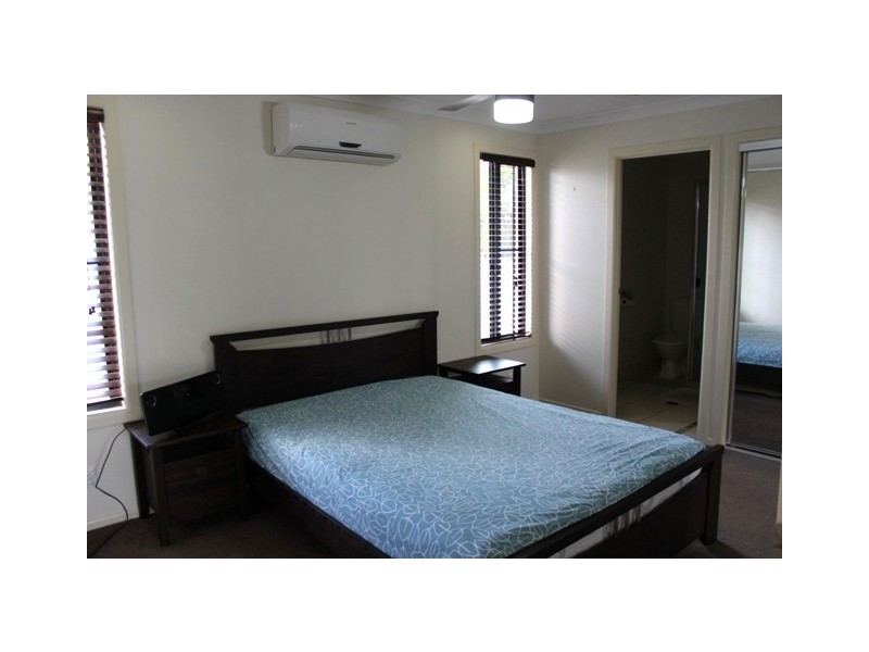 2A Paperbark Place, Emerald QLD 4720