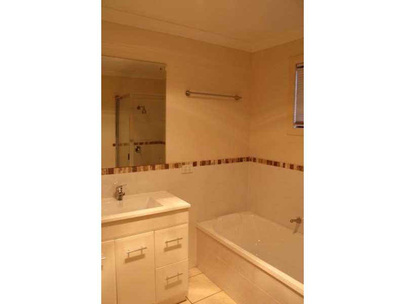 2A Paperbark Place, Emerald QLD 4720