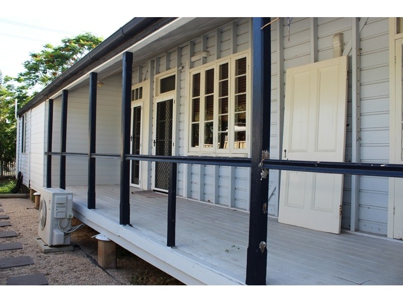 26 Gray Street, Emerald QLD 4720