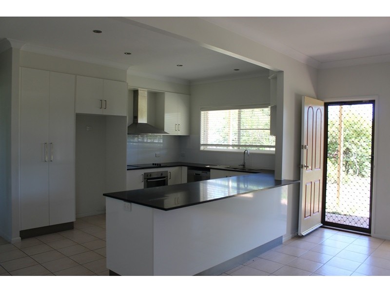 28 Slack Drive, Emerald QLD 4720