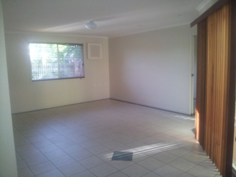 106 Gray Street, Emerald QLD 4720
